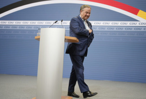Armin Laschet belengette lemondását a CDU elnöki posztjáról