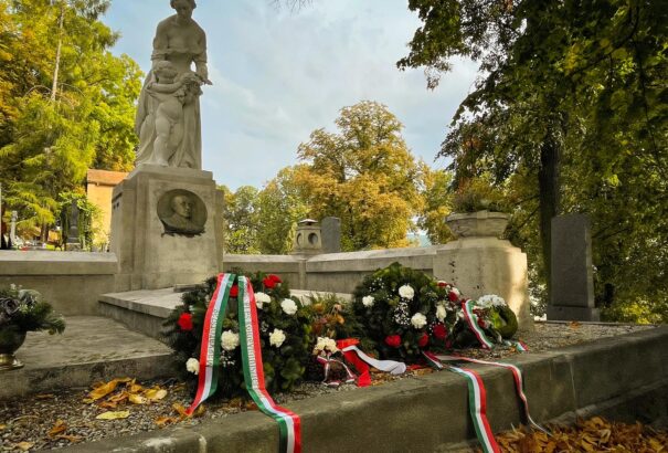 Felújították Petrogalli Oszkár sírhelyét