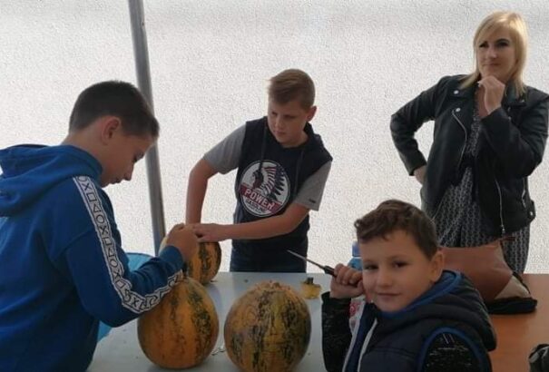 Tökös szombat Vásárúton – Képekkel