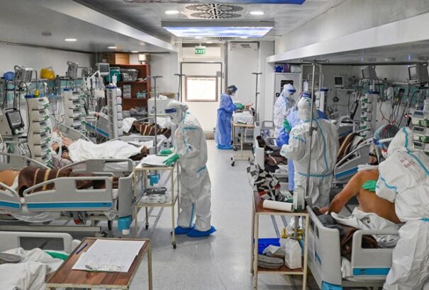 Nem férnek el a koronavírusos betegek a román kórházakban