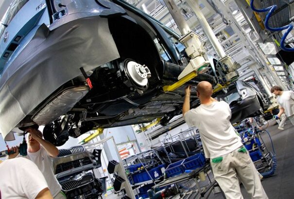 Negyedmillióval kevesebb autót gyártanak az idén a chipek hiánya miatt Csehországban