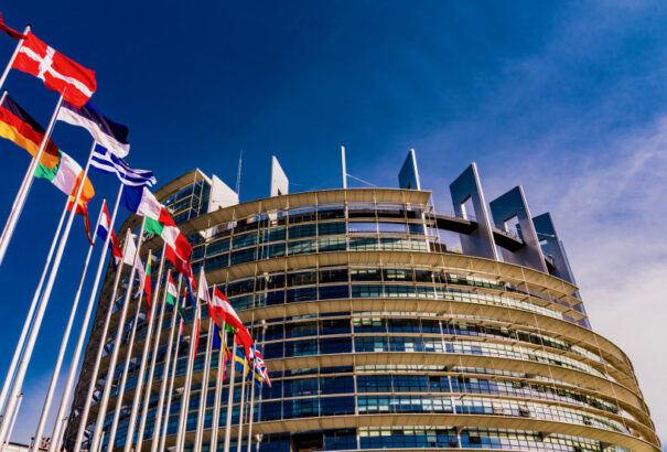 EuCET: az EU-nak a szuverén nemzetállamok közösségére kell épülnie