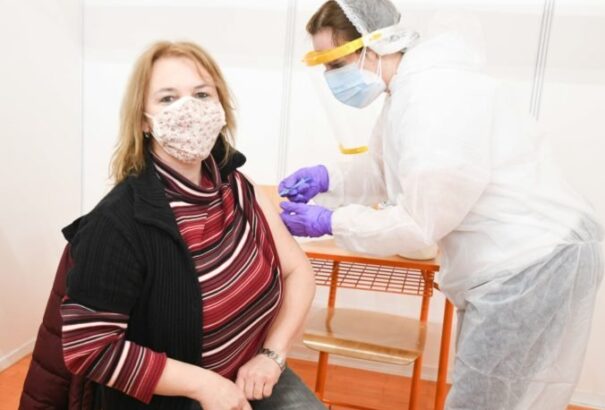 NCZI: Eddig több mint 205 ezer személy vette fel a harmadik oltást