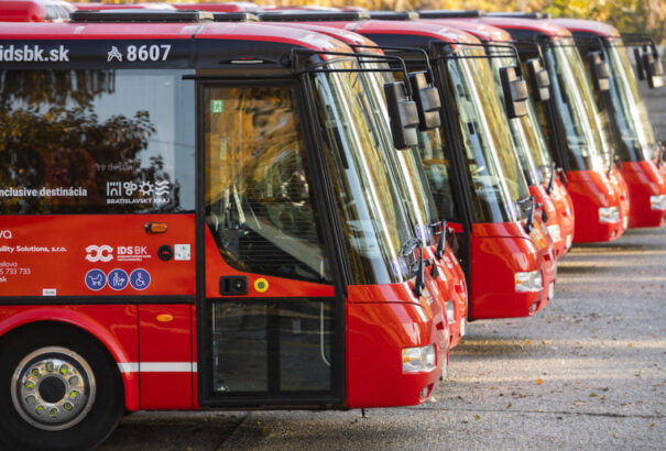 Káosszal indult az Arriva pályafutása. Holnap is problémás lehet a közlekedés