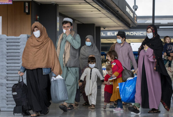 Afgán konfliktus – A tálibok az EU-tól kértek segítséget az afganisztáni repülőterek működtetéséhez