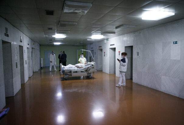 Kezdődik a kórházak adósságmentesítése