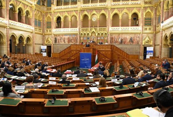 Kövér László: megerősödnek azon nemzetek, amelyeknek van szilárd értéktudatuk és nemzeti identitásuk