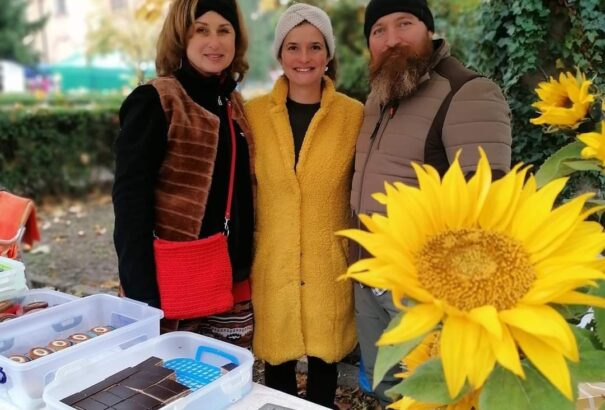 Töretlen a tallósi Termelői Piac népszerűsége (Képekkel)