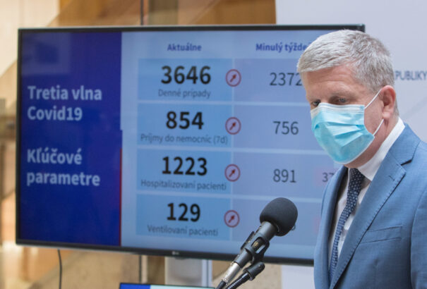 Lengvarský: közeledünk ahhoz a ponthoz, amikor szigorúbb járványintézkedésekre lesz szükség