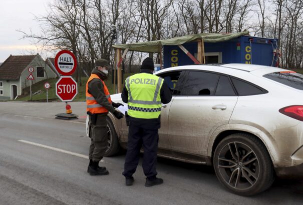 Ausztriába járók figyelem! Bécs szigorítja a beutazási feltételeket