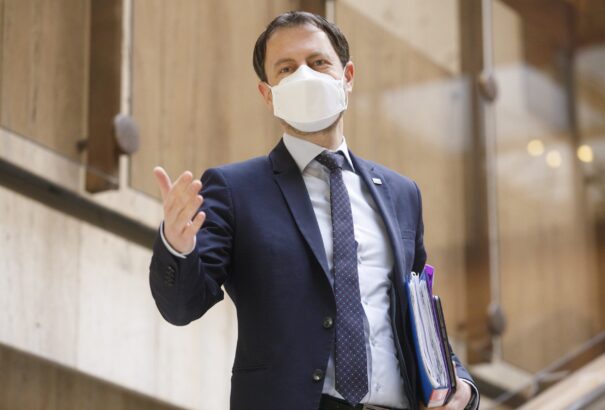 Heger: Amennyiben a járványhelyzet továbbra is romlani fog, már jövő héten szigorítani fogjuk az óvintézkedéseket