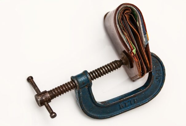 Tizenhárom éves csúcsra emelkedett októberben az infláció