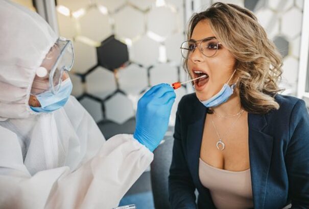 Csehországban minden bizonnyal felütötte a fejét az omikron variáns