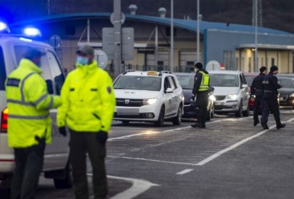 Súlyos a járványhelyzet, szigorítják az Ausztriába való belépés feltételeit