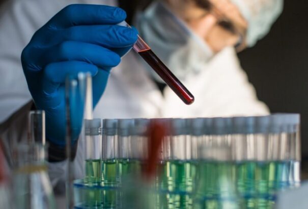 BioNTech: A dél-afrikai vírusvariáns egyértelműen különbözik az eddigi változatoktól