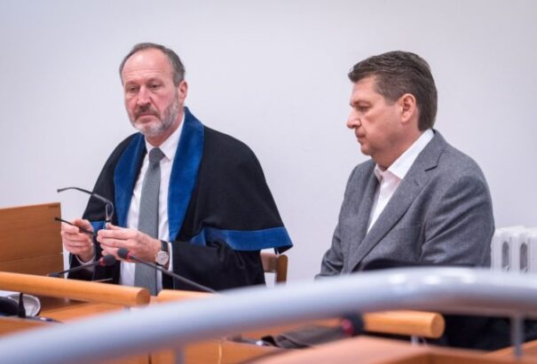 A bíróság feltételesen szabadlábra helyezte Ladislav Bašternákot