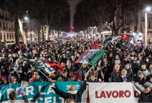 Merényletekre készültek az oltásellenesek Olaszországban