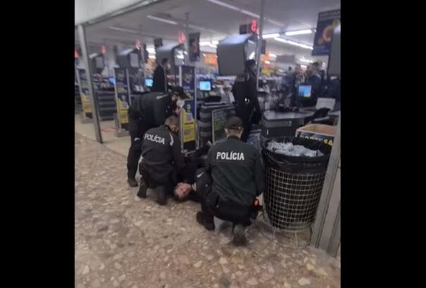 A bíróság rács mögé zárta az egyik Lidl-es szájmaszkellenes személyt. Vizsgálják a Facebookon agresszíven kommentelők szavait is