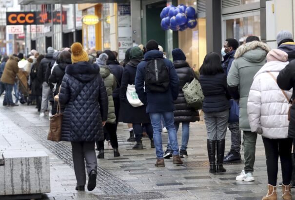 Ausztriában az utolsó adventi vasárnapon megnyithatnak a boltok