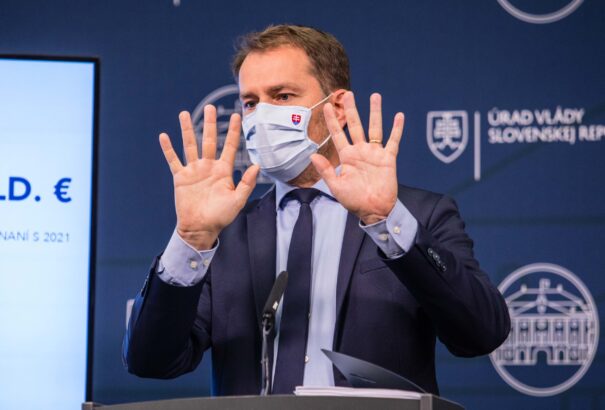 Matovič: A posta megkezdte az oltásért járó utalványok kézbesítését