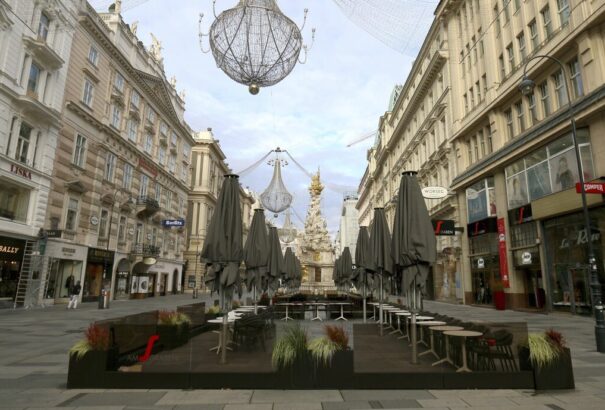 Ausztria egészen az év végéig meghosszabbította a lockdownt az oltatlanok számára