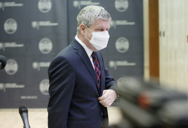 Azok az egészségügyi dolgozók is megkaphatják a honoráriumot, akik nem regisztráltak időben