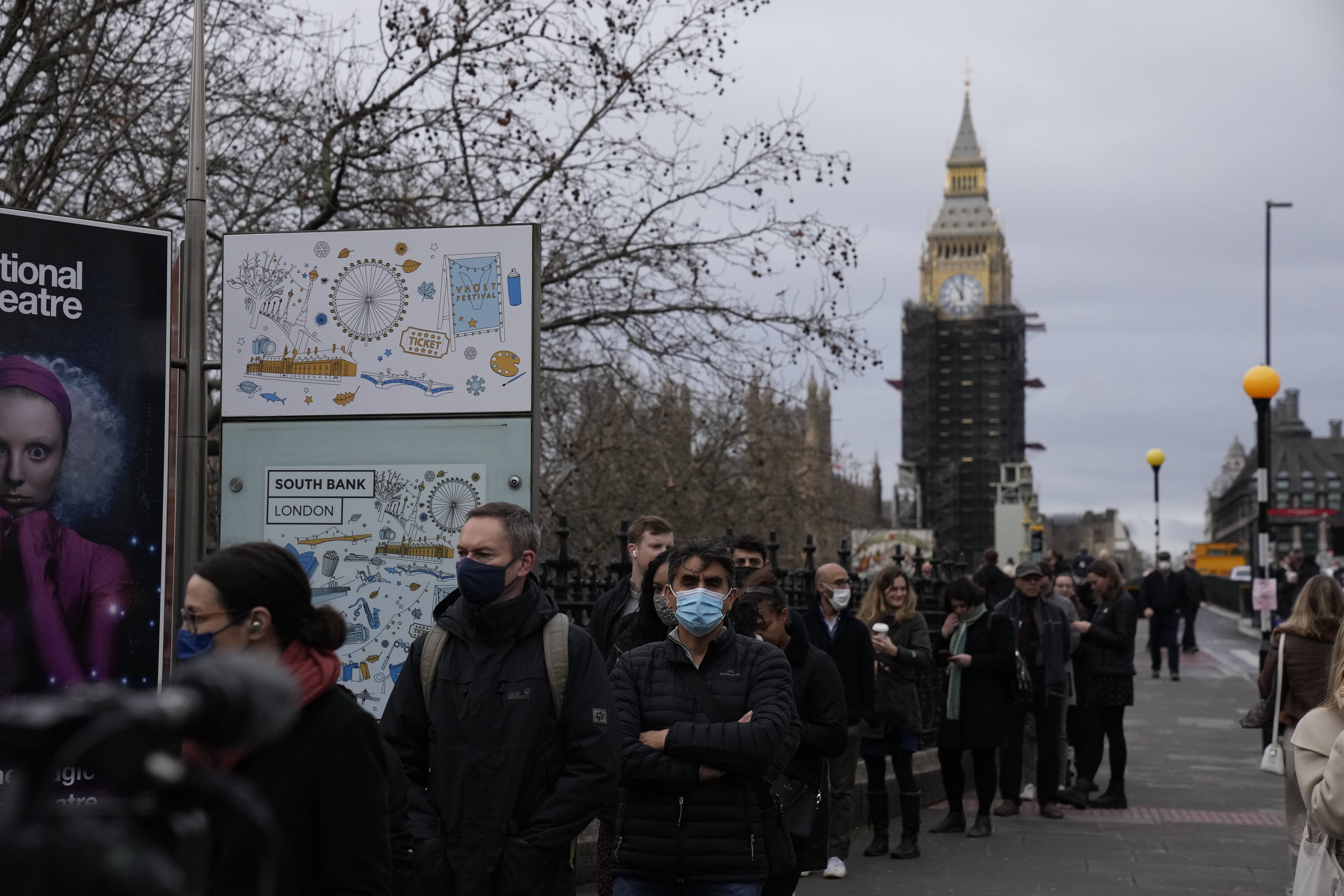 Meghalt az első beteg Nagy-Britanniában, aki igazoltan Omikronnal fertőződött meg