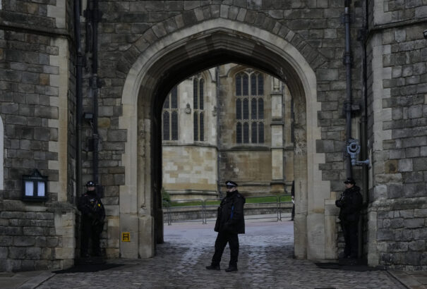 Bejutott egy fegyveres férfi a Windsori kastélyba