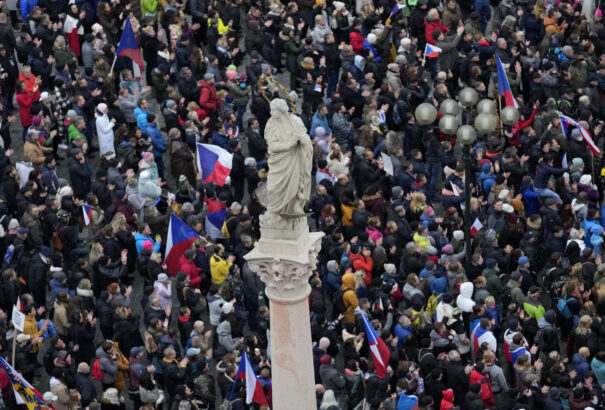 Csehországban jön a kötelező oltás