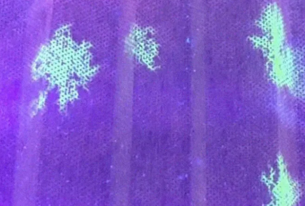 A japánok olyan arcmaszkot fejlesztettek ki, ami világít, ha a viselője megfertőződött a koronavírussal