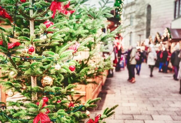 A szlovákiai polgárok idén többet költenek az élelmiszerre és az ajándékokra. Spórolást nem terveznek
