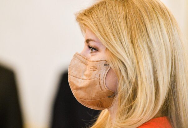 Felmérés: Čaputová a legmegbízhatóbb külföldi politikus a cseheknél – Orbán a hetedik