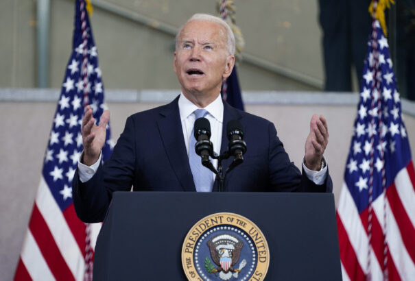 Biden: Az USA „határozott válaszlépéseket” ígér, ha Oroszország megtámadja Ukrajnát