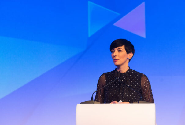 A cseh Képviselőház elnöke Orbán Viktor „elűzésére” szólította fel a magyarokat. Václav Klaus kemény kritikával vágott vissza