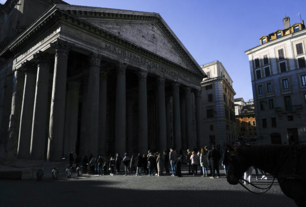 Olaszországban mától tovább szigorították a járványellenes óvintézkedéseket