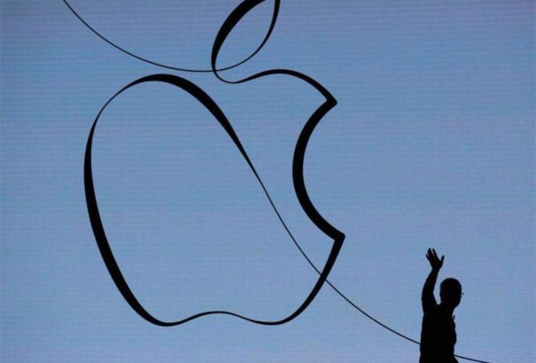 Az Apple lett a világ első vállalata, melynek piaci értéke meghaladta a 3 billió dollárt