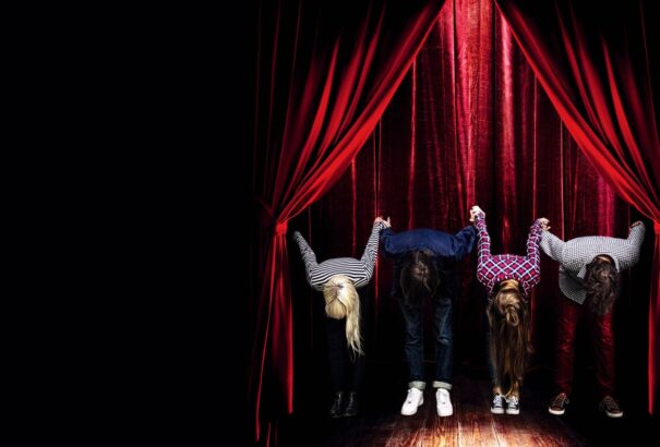 A kormány enyhített a tömegrendezvényekre vonatkozó szabályokon