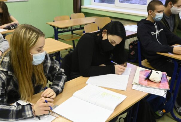 Az oktatásügyi minisztérium közzétette a középiskolai felvételik időpontjait