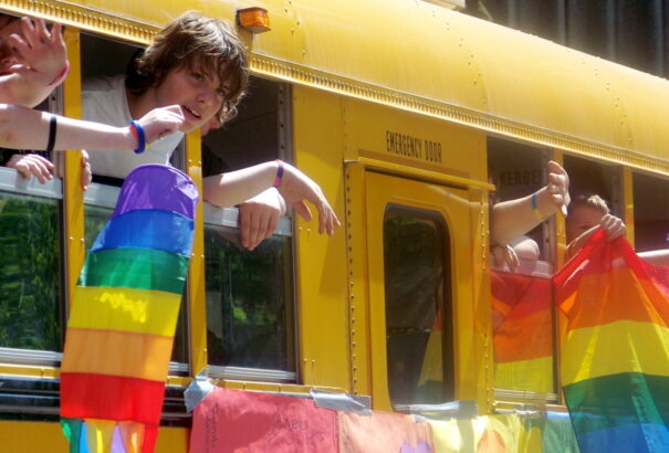 Újabb konfliktus a Szövetségen belül. Ezúttal az LMBTQ jogok miatt támadt az MKP-ra a Most-Híd