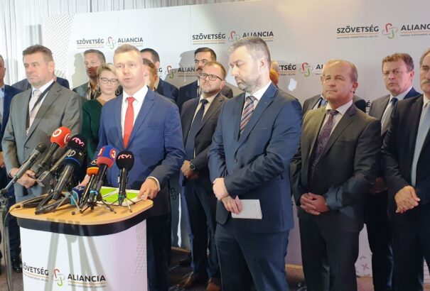 Király Zsolt: 100 napja alakult meg a Szövetség. Milyen irányt mutat? ( Szavazással)