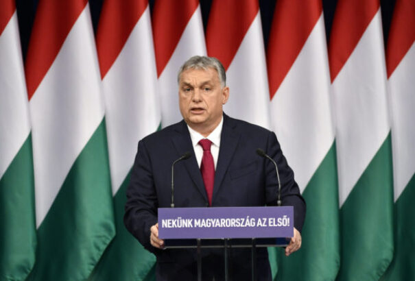Újra évértékelőt tart Orbán Viktor