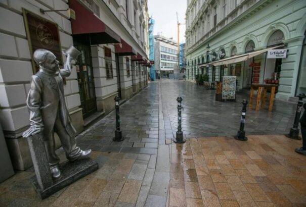 Metaelemzés: A lockdownok mindössze 0,2%-kal csökkentették az elhalálozást az Egyesült Államokban és Európában