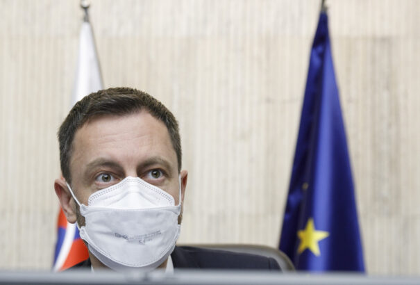 Heger: Felelősségteljesen fel kell készülni egy esetleges Ukrajna elleni invázióra