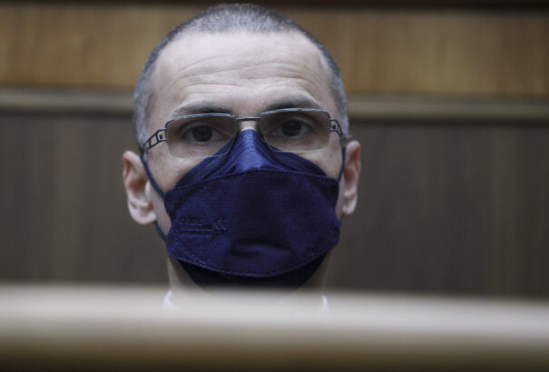 Žilinka üzent: egy tapodtat sem mozdulok