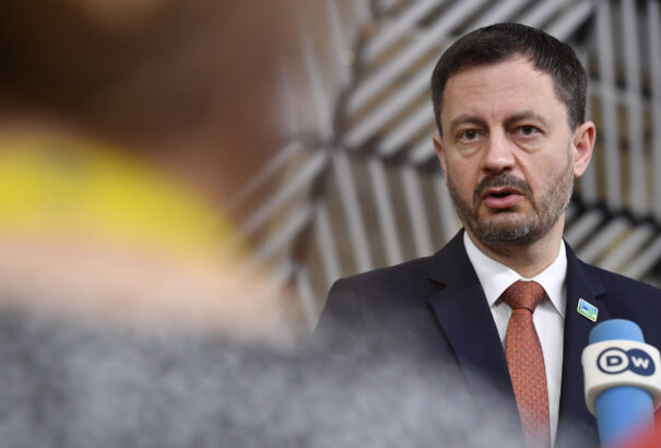 Szlovákia támogatja a SWIFT-tilalom bevezetését Oroszország ellen