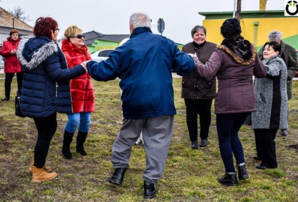 Nagy vigadalom lesz a Csallóközben – szombaton tartják a Nemeshodosi és Nagyabonyi Dőrejárást