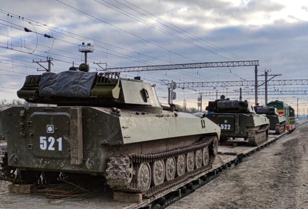 Orosz-ukrán feszültség: A részleges orosz csapatvisszavonás inkább taktika, mint valódi áttörés