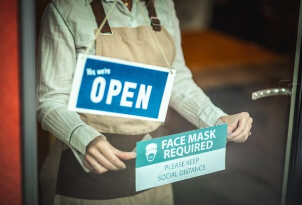 A Közegészségügyi Hivatal kiadta az új rendeleteket. Február 15-től az OP+-rezsim is bővülni fog