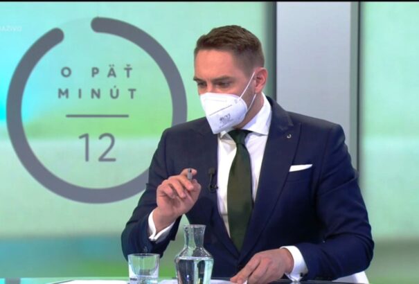 Gyimesi az 5 perc múlva 12-ben: A Beneš-dekrétumok hatását rendezni kell. A kettős állampolgárságra magyarként is jogunk van