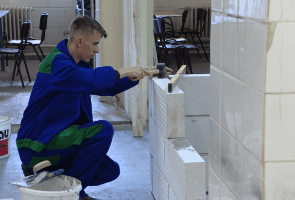 A mostani végzős alapiskolások körében kicsi az érdeklődés a „kétkezi” szakmák iránt